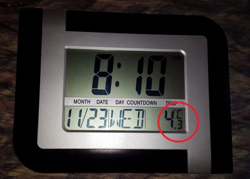 4 градуса тепла в комнате у жительницы Самарканда. Фото из Фейсбук
